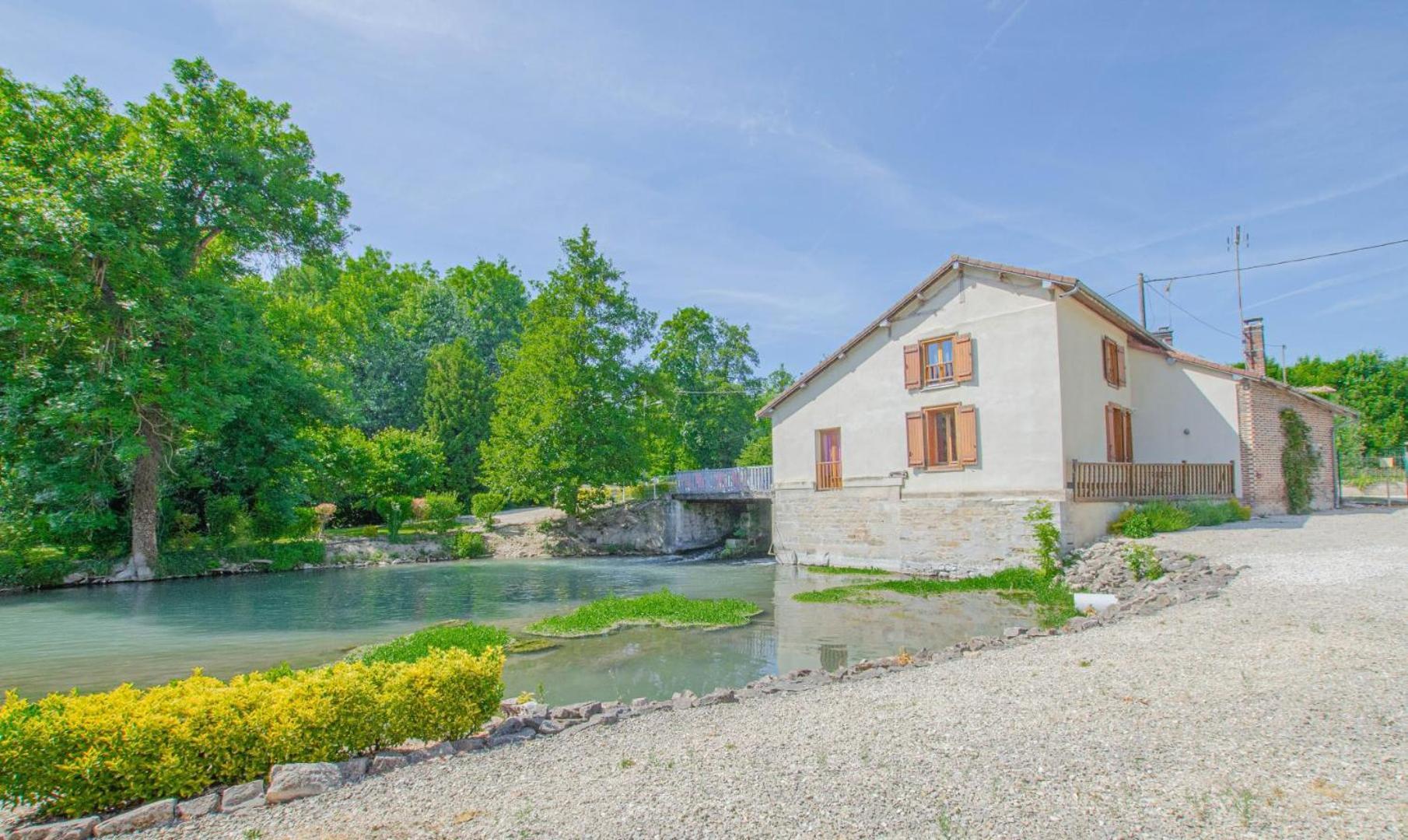Le Moulin De La Lhuitrelle Villa ภายนอก รูปภาพ